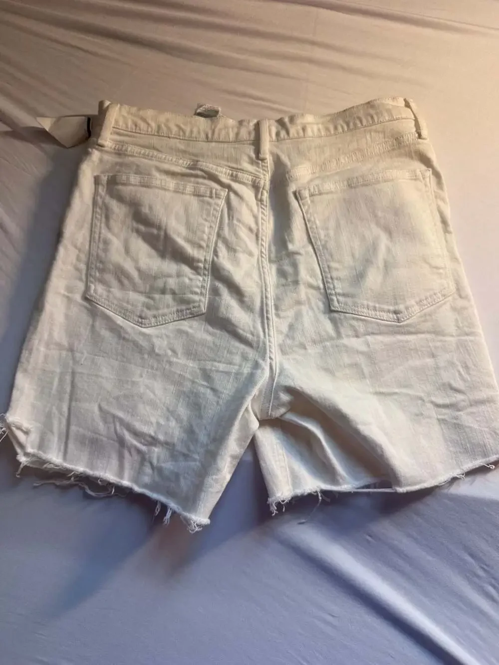 Banana Republic Premium Denim High-Rise Straight White Cut-Off Shorts Size 32